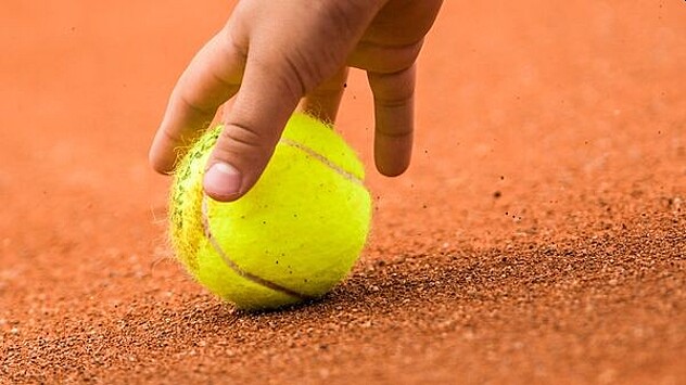 ITF дисквалифицировала двух российских теннисистов