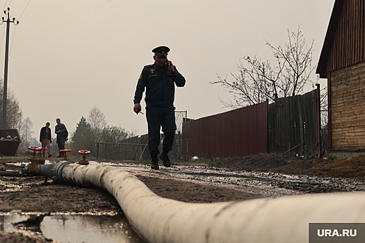 У многодетных курганцев сгорел дом, купленный на маткапитал