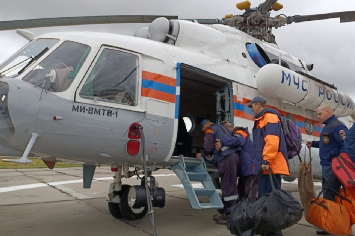 В Комсомольском районе Хабаровского края пропали без вести трое рыбаков, поиски продолжаются