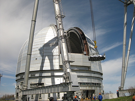 Начата установка зеркала «Швабе» на телескоп астрофизической обсерватории РАН