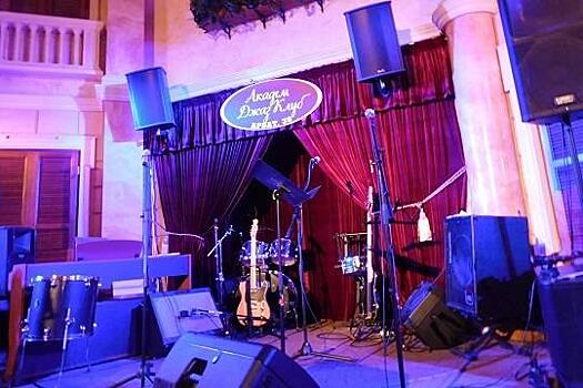 Музыкальная гостиная «Леди Блюз» - 16 января Мария Кац волшебно выступит в «Академ Джаз Клубе»