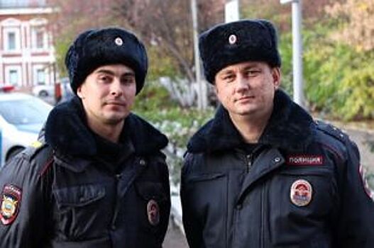 В Красноярске полицейские пришли на помощь мужчине, оказавшемуся в трудной жизненной ситуации
