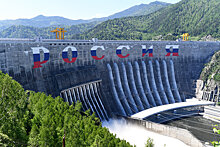 На Саяно-Шушенскую ГЭС начали водить туристов