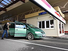 Латвия запретила автомобилям РФ въезд в страну