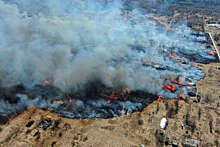 МЧС: крупный пожар в поселке Сосьва под Нижним Тагилом ликвидирован
