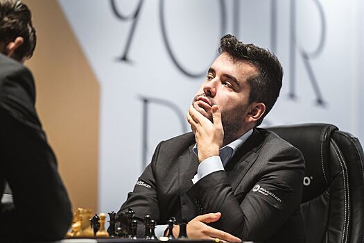 Непомнящий сыграл вничью с американцем Домингесом в 3-м туре Grand Chess Tour в Бухаресте