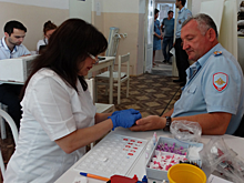 На Ставрополье полицейские и общественники приняли участие в акции «Капля крови для жизни!»