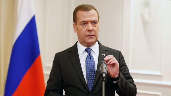 Медведев назвал способ остановить тиканье часов Судного дня