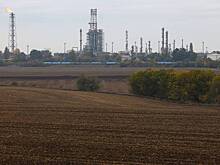 На нефтеперерабатывающих заводах двух стран НАТО прогремели взрывы. Что об этом известно?