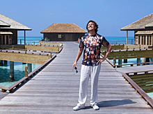 Россияне штурмуют онлайн-магазины в поисках пляжных образов Прохора Шаляпина