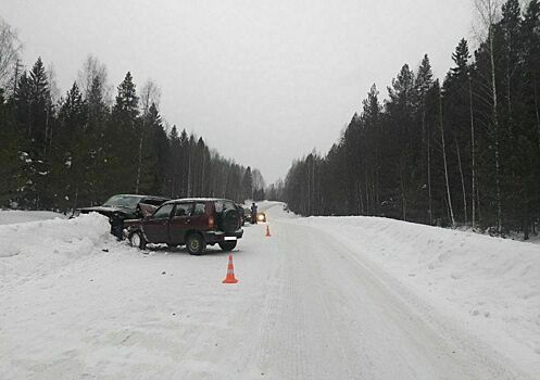Очередное лобовое столкновение. На сей раз в Омутнинском районе