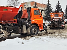 За кучи снега на тротуарах в Челябинске подрядчики получат штраф