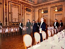 Как в России проходил торжественный прием 1994 года в честь Елизаветы II