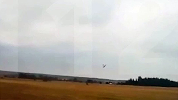 Момент крушения самолета в подмосковном Дракино сняли на видео