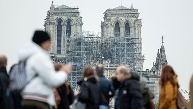 Расследование пожара в Нотр-Даме: мэрия Парижа сэкономила на реставрационных работах