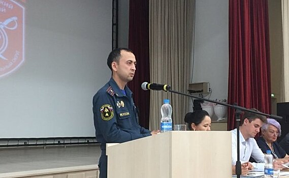 В Татарстане сотрудники МЧС проведут в школах месячник безопасности детей