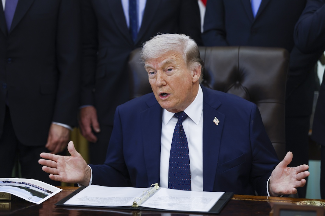 Трамп объявил о продлении перемирия между Израилем и Ливаном