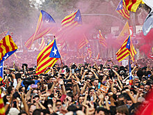 Премьер-министр Испании отстранил от должности главу Каталонии