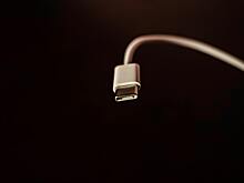 Законодатели отвергли возражения Apple по поводу перевода всех смартфонов на разъём USB