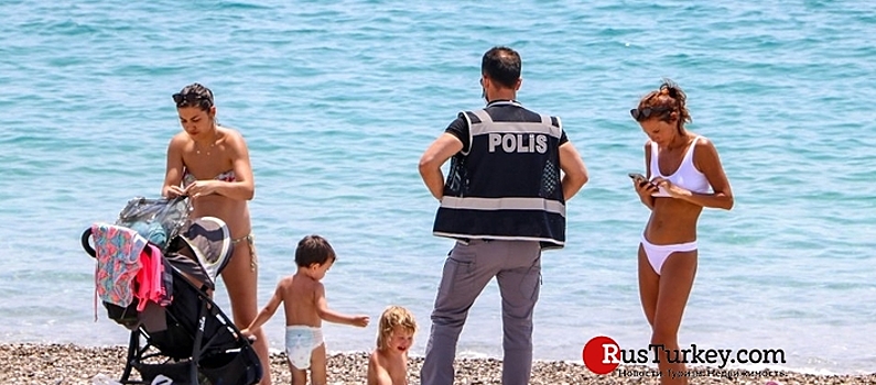 Анталия: на пляжах осуществляют проверку паспортов