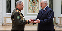 Лукашенко в преддверии Дня народного единства Беларуси вручил госнаграды