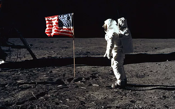 Что было не так с полетом американцев на Луну