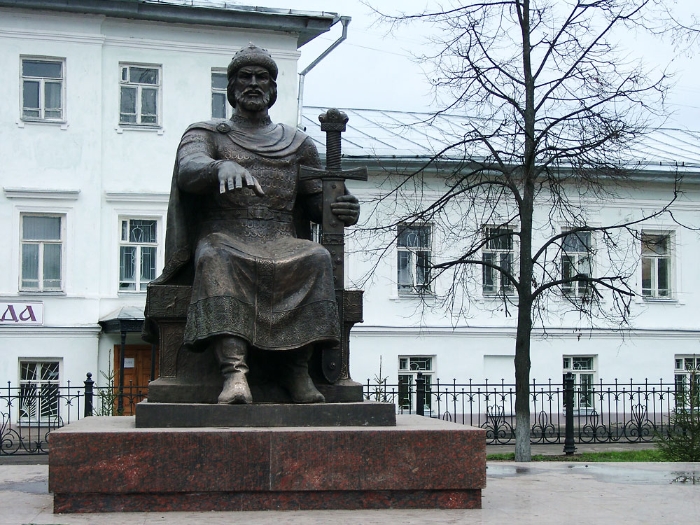 Памятник Юрию Долгорукому, Кострома, Российская Федерация
