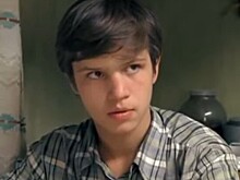 «Жена уже давно о нем не помнит»: могилу Лыкшина из «Громовых» некому привести в порядок