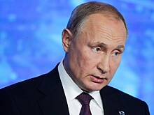Путин призвал строже наказывать чиновников за хамство