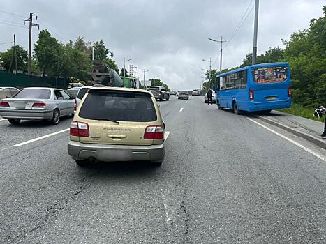 Госавтоинспекция Владивостока установила обстоятельства ДТП с автобусом