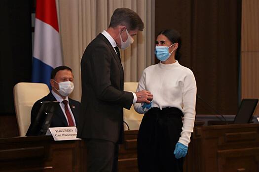 Правительство Приморья поддержало врачей в условиях пандемии