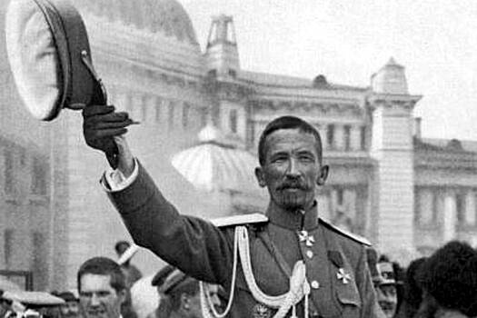 Генерал Корнилов — «Суровый, честный воин с отчаянием в душе»