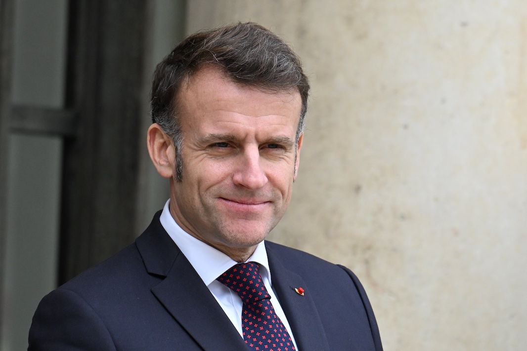 Макрон назначил новых глав Лувра и Орсе