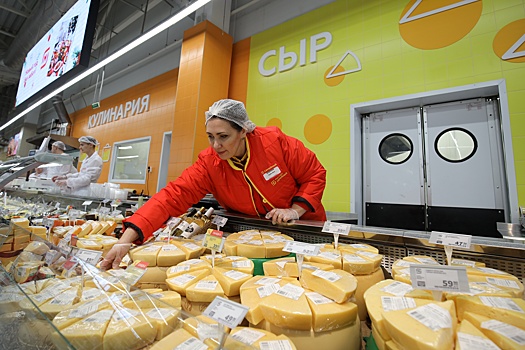 Потребление сыров в 2023 году впервые за современную историю РФ превысило 1 млн тонн