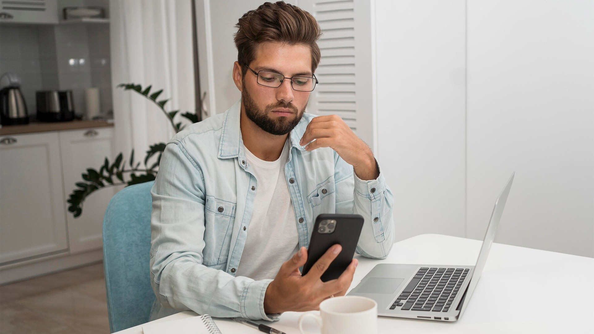 Как фальшивые строители используют нейросети, чтобы обмануть вас в ремонте