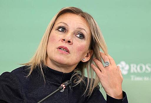 Захарова рассказала о вежливом ответе Путина на требования Киева