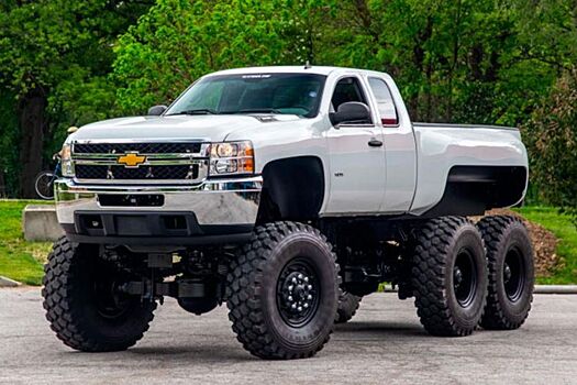 Chevrolet Silverado 6x6 на базе военного грузовика выглядит настоящим монстром