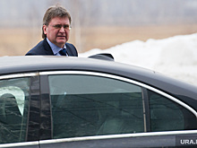 У свердловского экс-мэра перед выборами нашли судимость