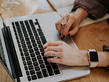 Россияне рассказали о причинах продолжать ходить работу во время болезни