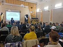 Татьяна Батышева рассказала родителям школы № 384 о пользе реального общения для детей