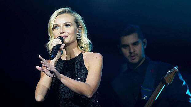 Драмы больше нет? Полина Гагарина посетила премьеру фильма с бойфрендом-танцором