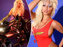 Бейонсе превратилась в Памелу Андерсон на Хэллоуин