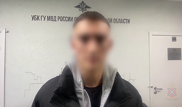 В Волгограде оперативники задержали двух пособников мошенников