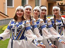 Сплести венок по древним обычаям: москвичи познакомились с традициями белорусов