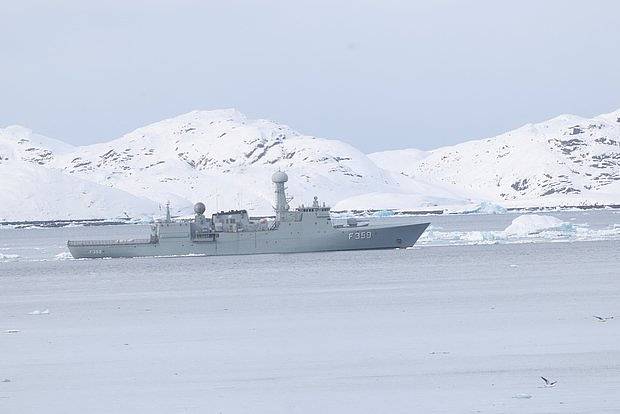 Во Франции раскритиковали датского генерала за слова об угрозе Гренландии от России