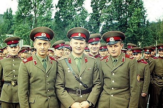 Какое отношение к прибалтам было в советской армии
