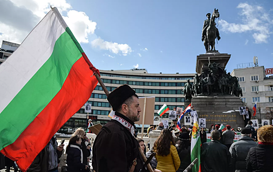 Прекращение поставок газа из России привело к расколу в Болгарии
