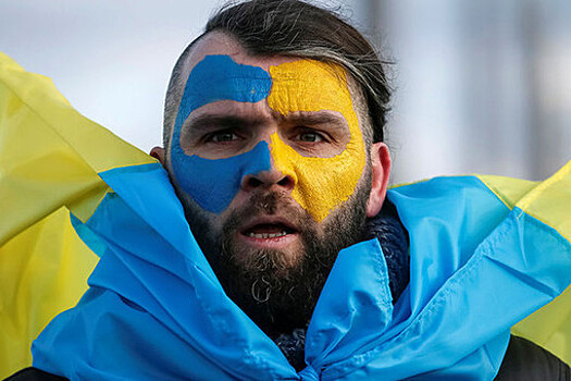Украинские националисты обвинили Россию в "краже" земель и песен