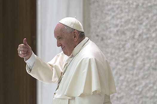 Папа римский объяснил свои слова о бурятах и чеченцах