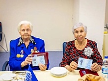 В преддверии профессионального праздника ветеранам АО «Рыбокомбинат Ханты-Мансийский» Вере Дементьевне Виллер и Любови Ивановне Коноваловой вручены медали «За доблестный труд» II степени Союза машиностроителей России
